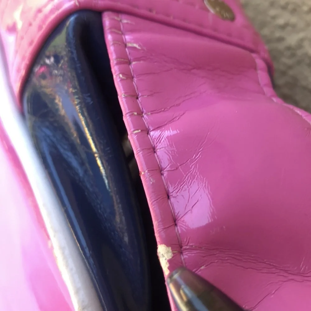 Vintage rare swoosh Nike messenger bag in pink